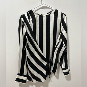 Topshop smooth silky texture, striped blouse. Size 6 Asymmetrical bow detail!